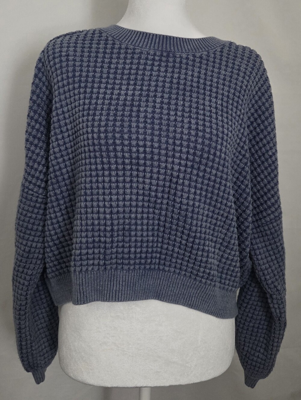 Hollister Waffle-Knit Cropped Crewneck Sweater in Slate Blue